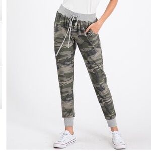 HEIMISH USA “ DONNA” HEIMISH CAMO JOGGER WITH SIDE POCKET DETAIL